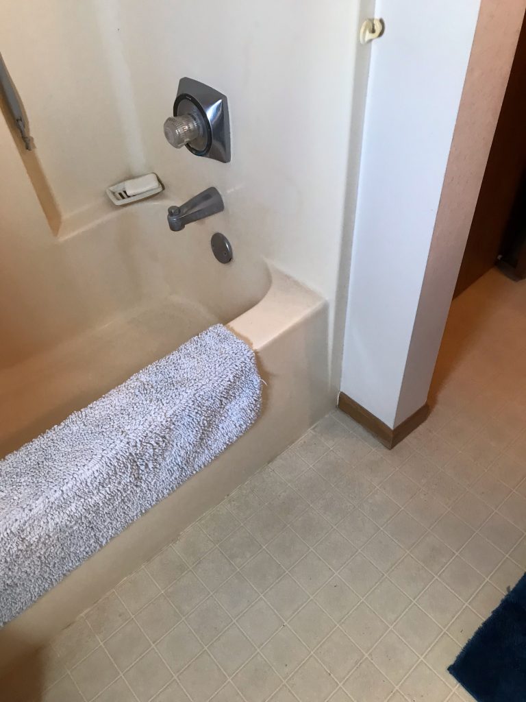 Bathtub Replacement in Franklin, WI