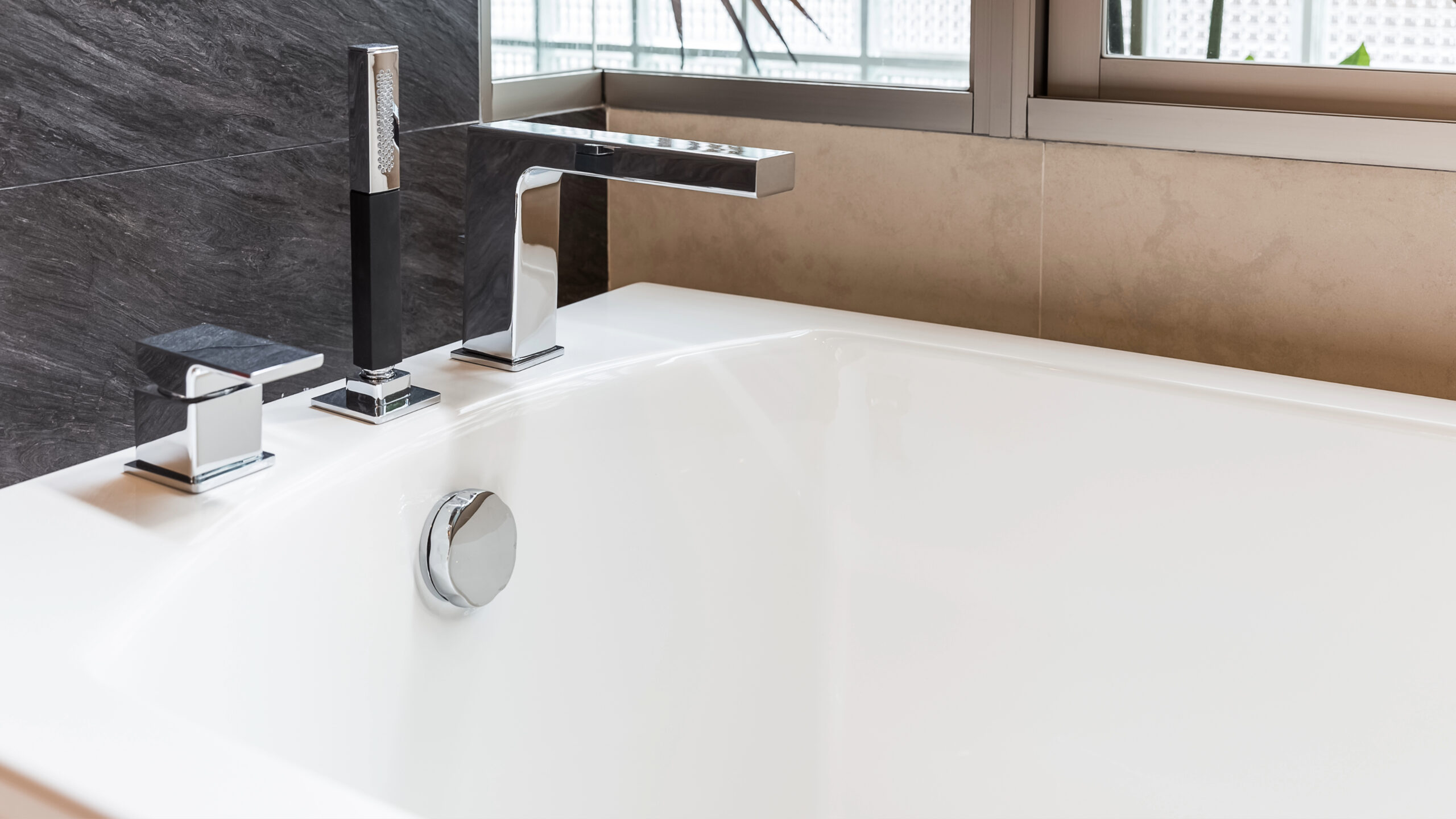 Design A Luxury Bathtub